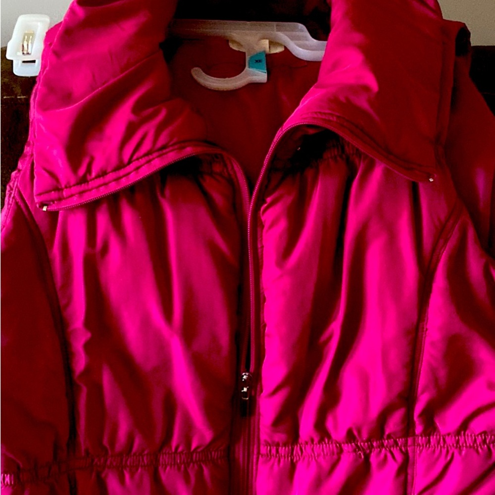 Women’s Fushia Pink puffer Vest